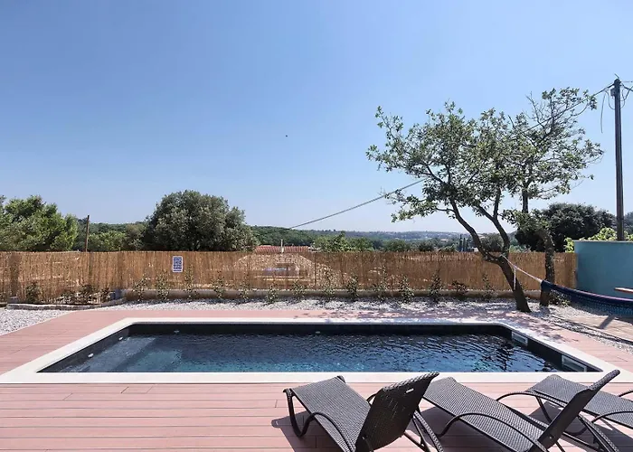 Senorita Villa Pula